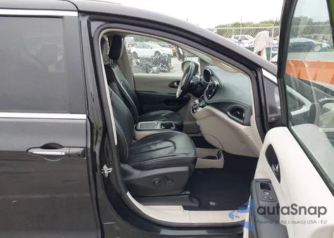 2020 Chrysler Pacifica Limited z USA, uszkodzony, nr VIN 2C4RC1GG7LR250045